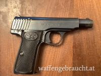 Walther Modell 4, 4 Ausführung mit 7 Spannrillen 