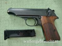 Walther PP Polizeipistole 7,65mm Browning (.32 Auto Colt Pistol) mit Karl-Nill-Holzgriff und Reservemagazin