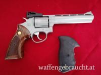 Revolver Taurus 689 6 Zoll 357 mit Holzgriff