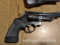 Smith & Wesson 29-3, .44 Magnum