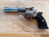 Smith & Wesson 686 + jede Menge Wiederladezubehör