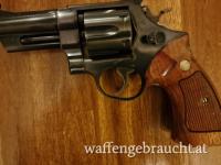 Revolver S&W Highway Patrolman